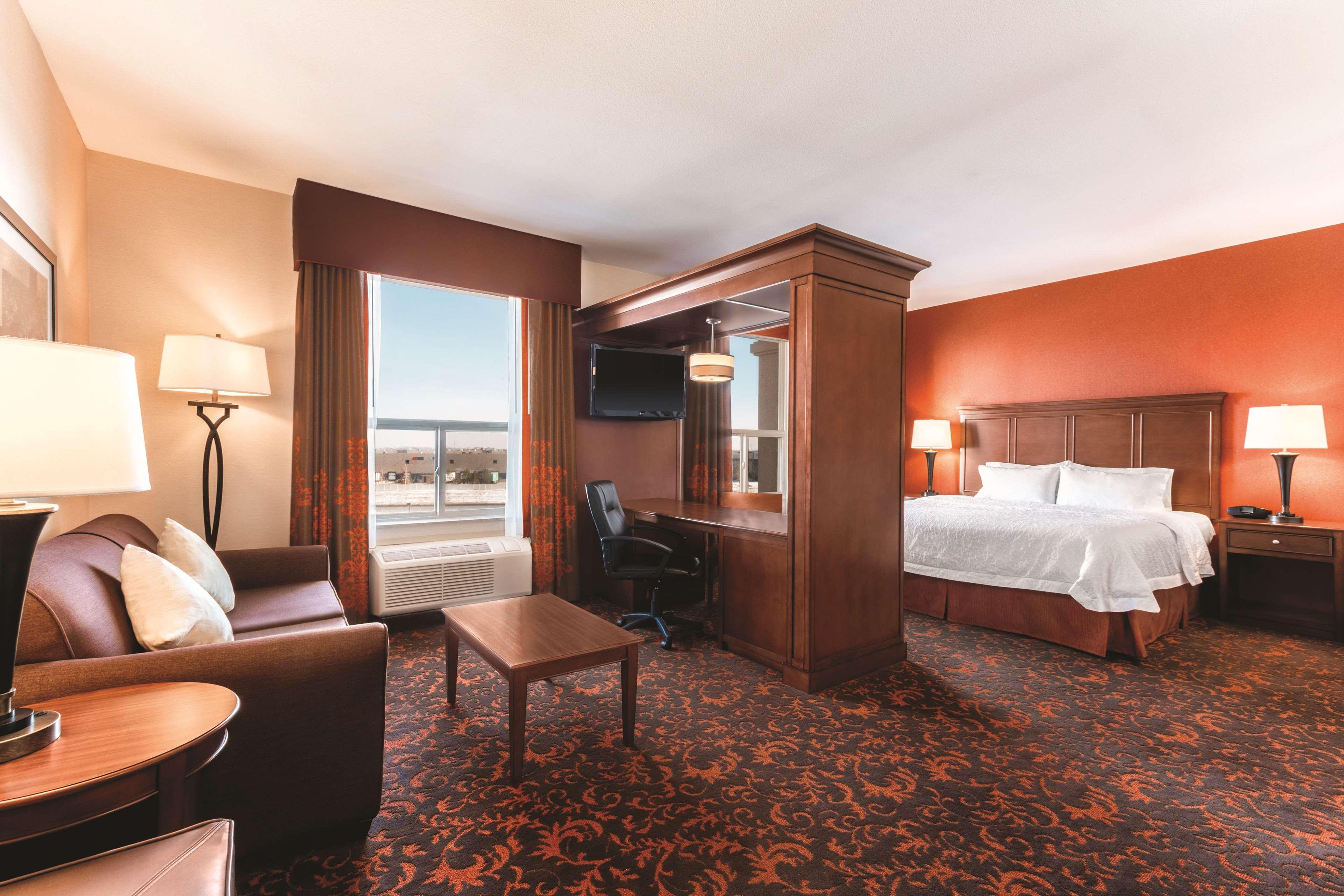 Hampton Inn By Hilton Edmonton South Екстериор снимка